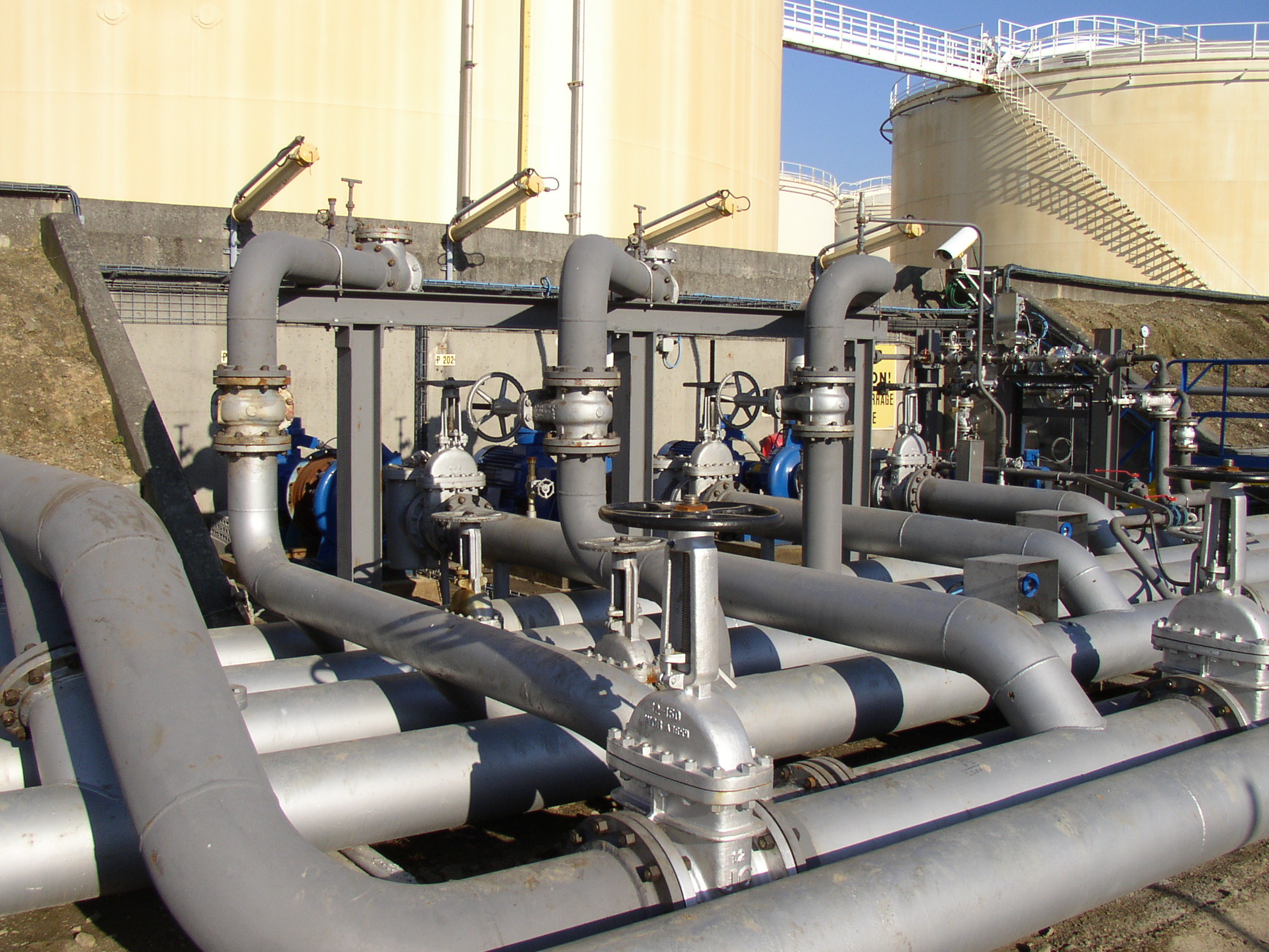 Specialist in industrial piping in britanny (france)